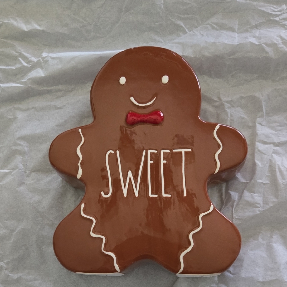 Rae Dunn Gingerbread Man Decor